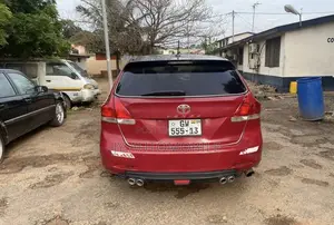 Toyota Venza 2010 Red