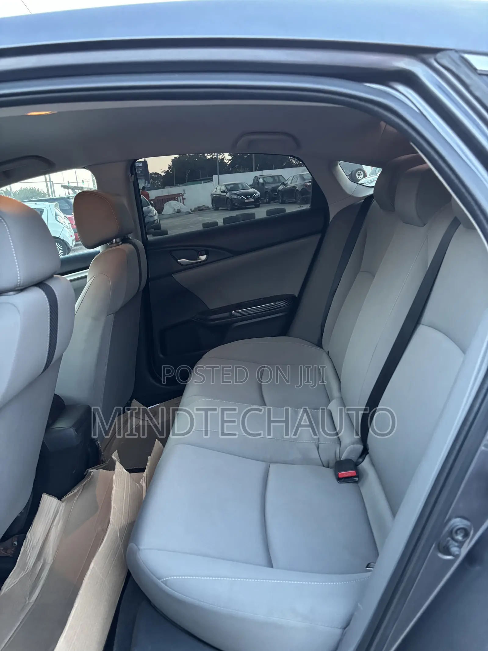 Honda Civic LX Coupe 2019 Gray
