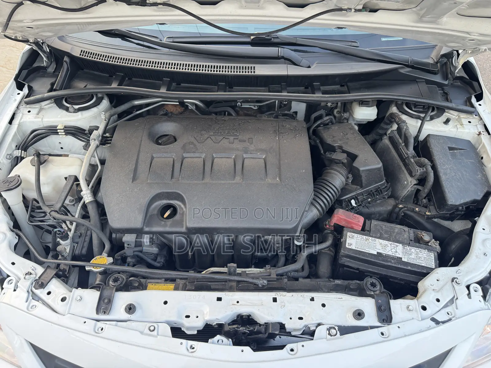 Toyota Corolla LE 4dr Sedan (1.8L 4cyl 4A) 2011 White