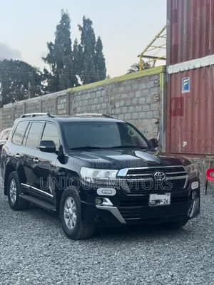 Toyota Land Cruiser 2015 Black