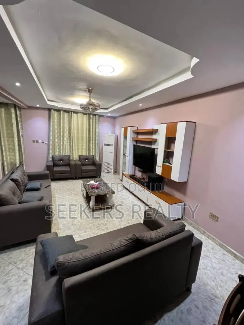 5bdrm House in Seekers Realty, Olebu for sale