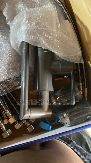 Kitchen / Bathroom Faucet