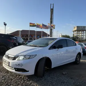 Honda Civic LX 4dr Sedan (1.8L 4cyl CVT) 2014 White