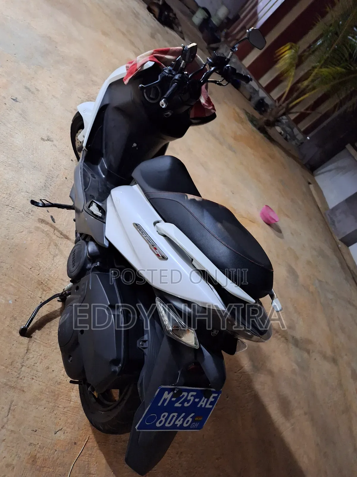 Yamaha Majesty 2010 Black
