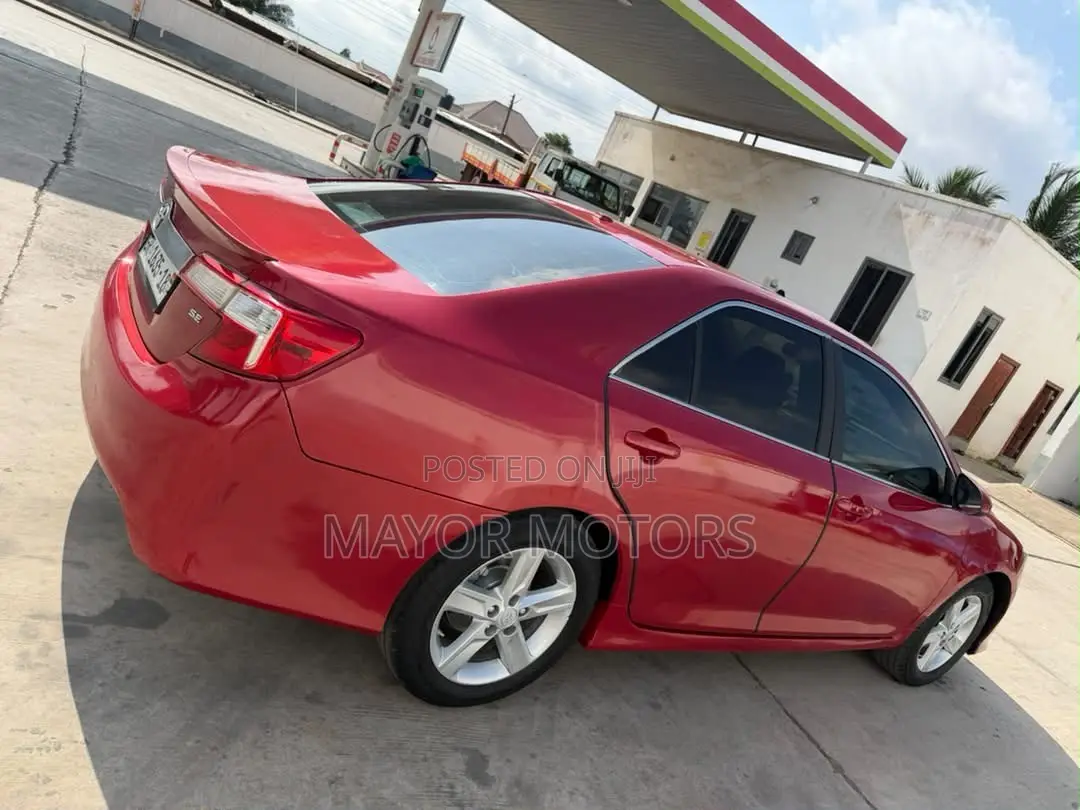 Toyota Camry SE Sport 4dr Sedan (2.5L 4cyl 6A) 2014 Red