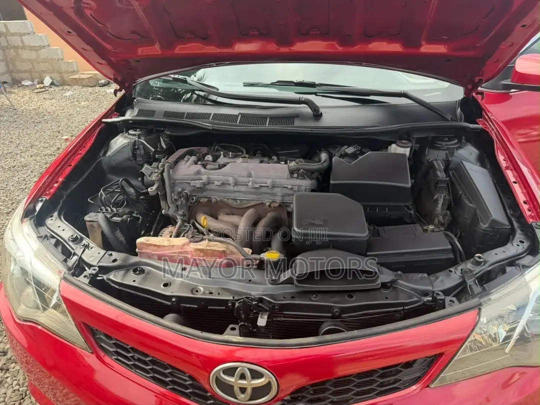 Toyota Camry SE Sport 4dr Sedan (2.5L 4cyl 6A) 2014 Red