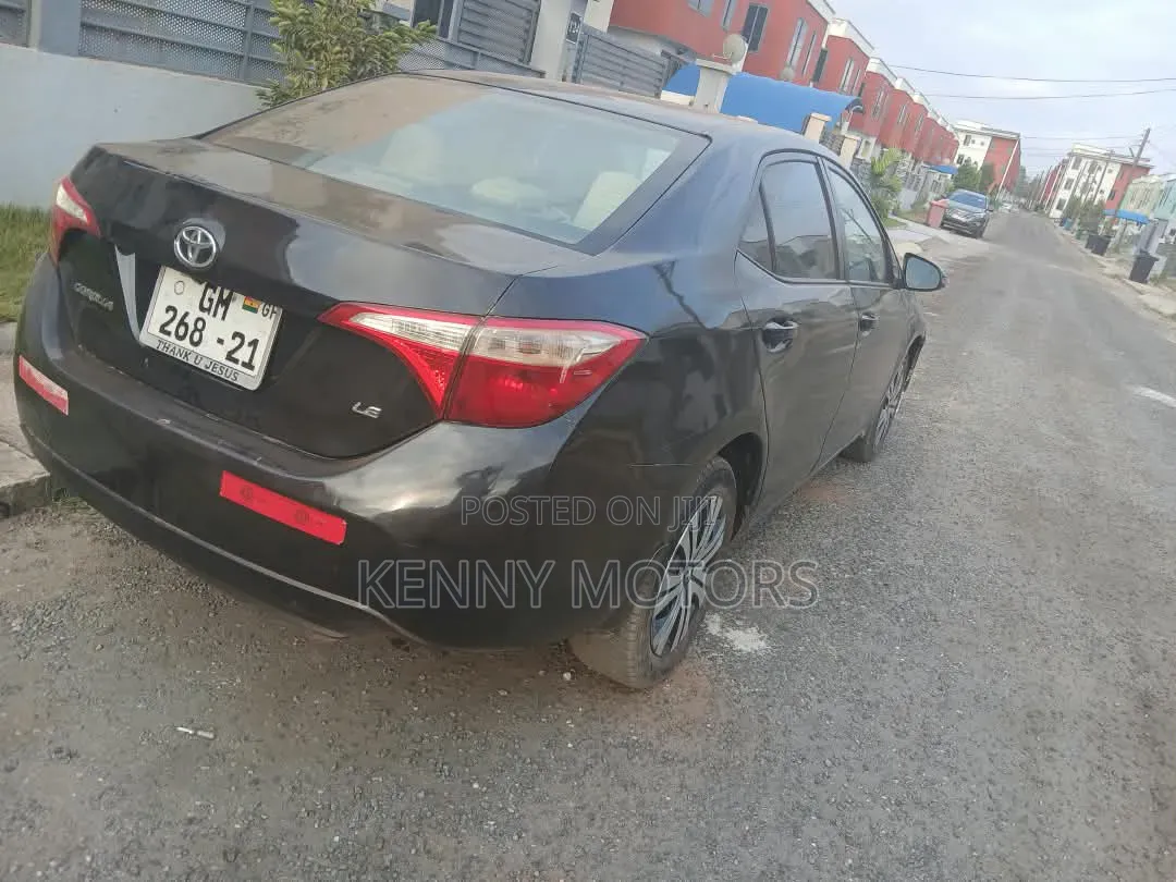 Toyota Corolla 2015 Black