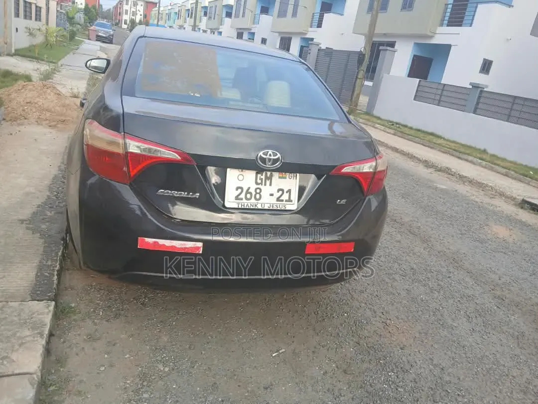Toyota Corolla 2015 Black