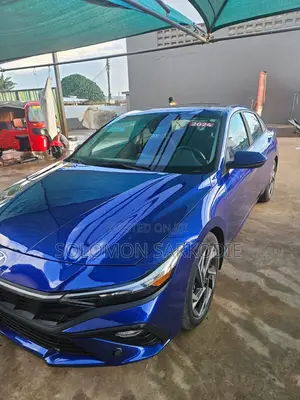 Hyundai Elantra 2024 Blue