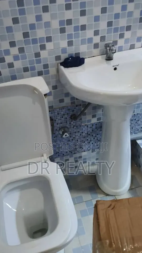 2bdrm Apartment in Golfcity, Sakumono for rent