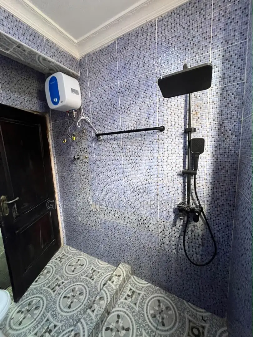 2bdrm Apartment in East Legon for rent
