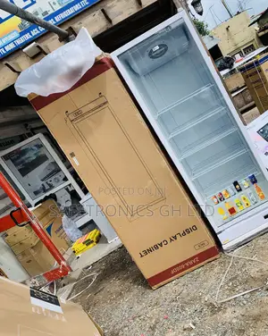 Modest Lasting 591 Liters Zara-600df 1 Door Glass Display Fridge