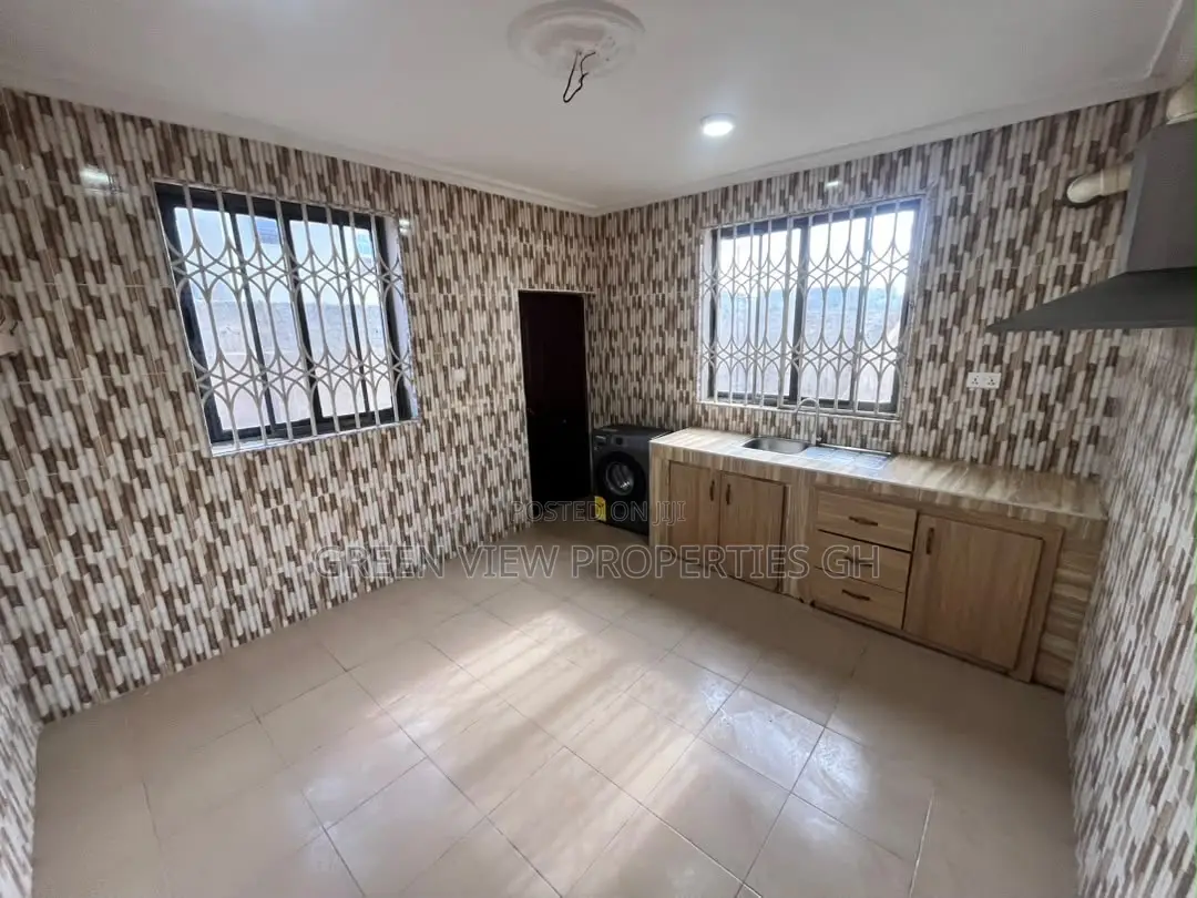 2bdrm Apartment in East Legon for rent