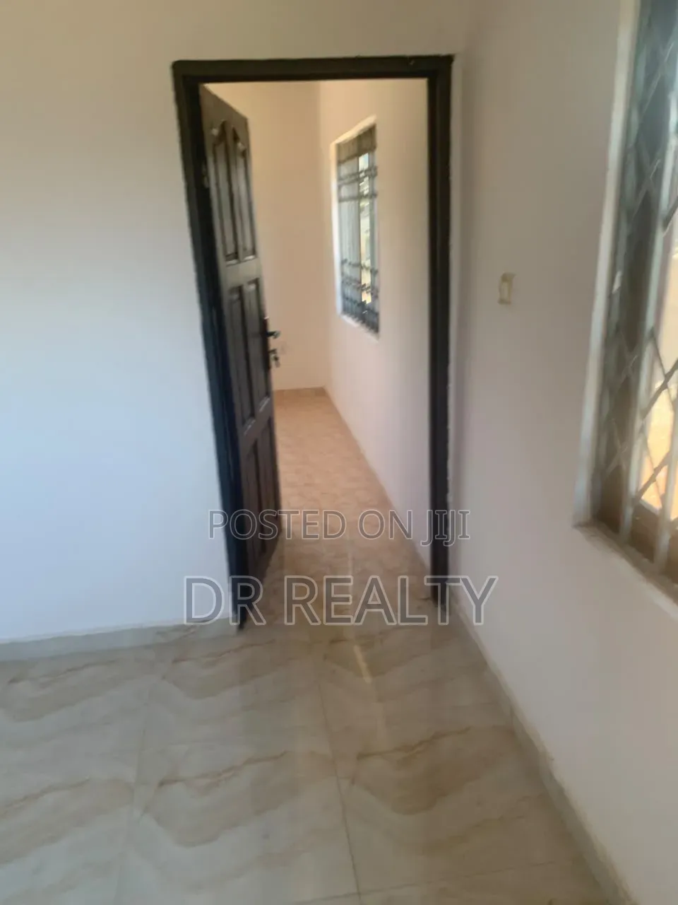 2bdrm Apartment in Sakumono for rent