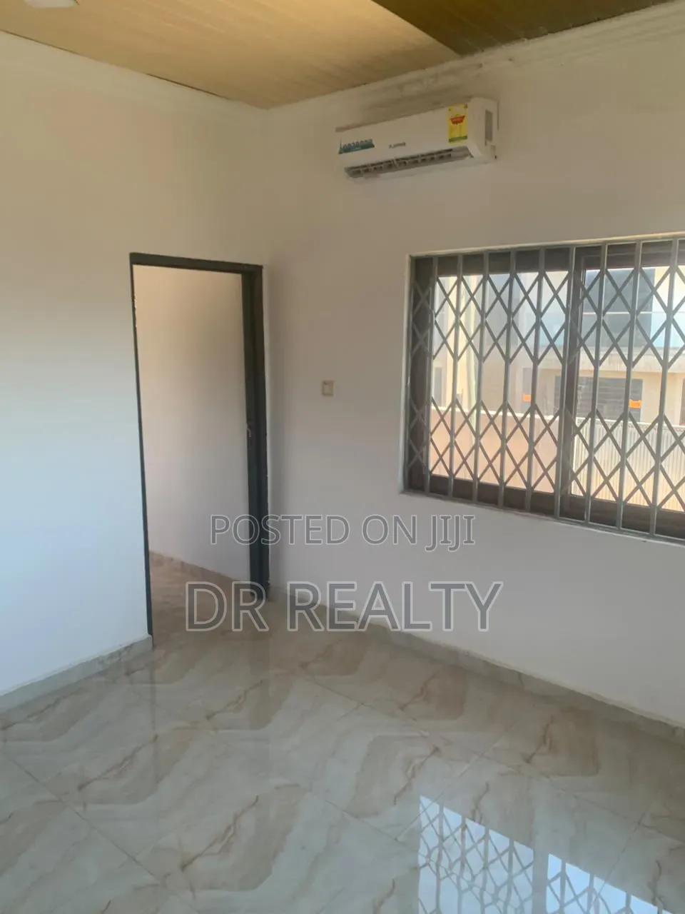 2bdrm Apartment in Sakumono for rent