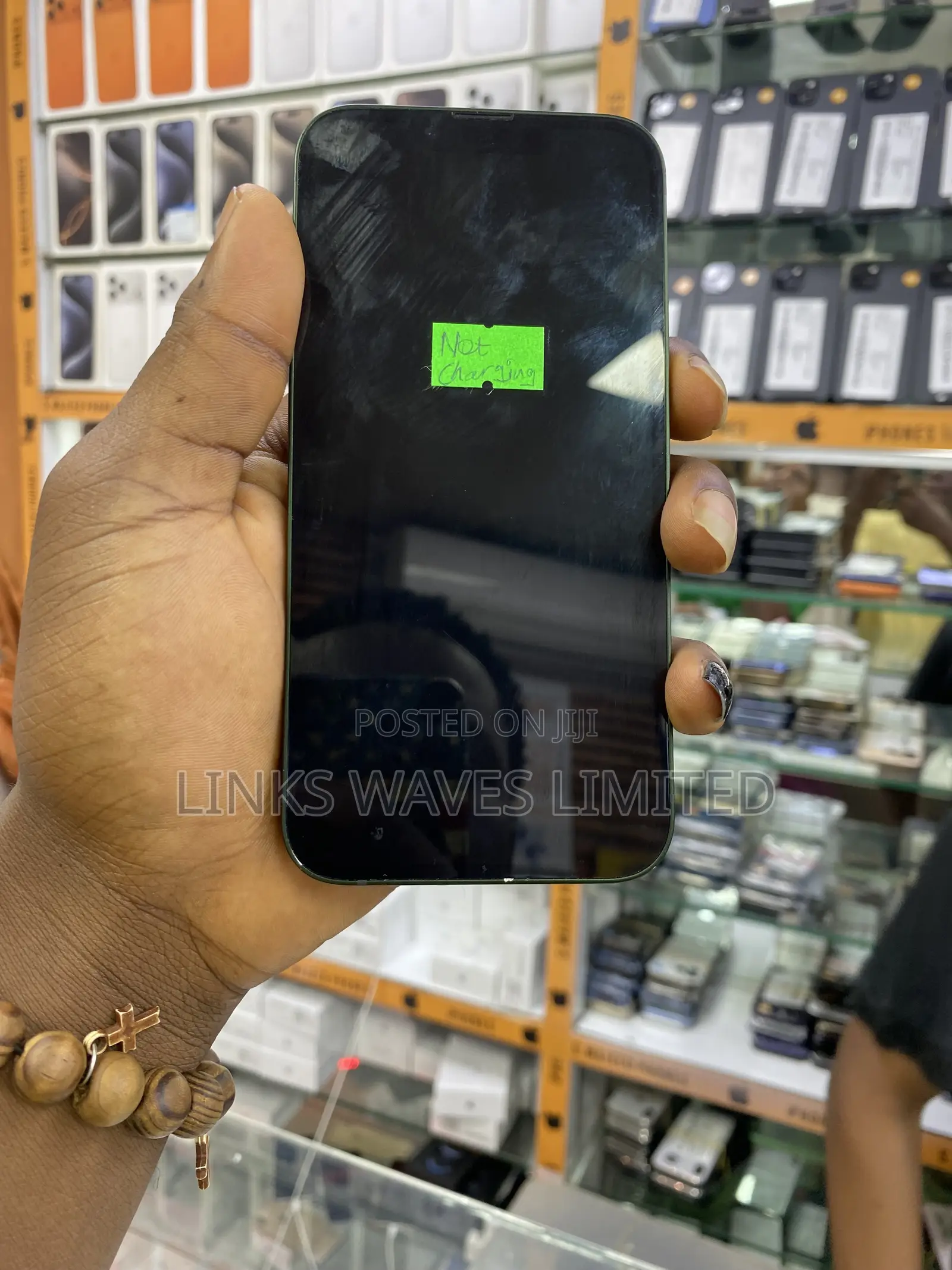 New Apple iPhone 13 128 GB Green
