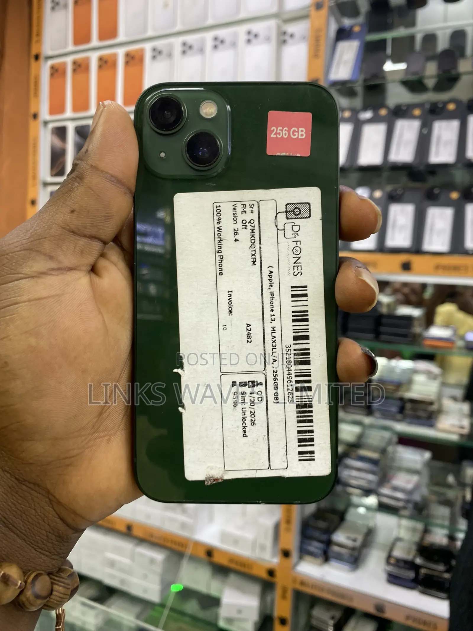 New Apple iPhone 13 128 GB Green