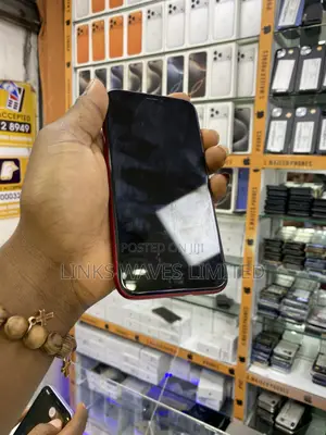 New Apple iPhone XR 128 GB Red