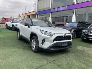 New Toyota RAV4 2025 White