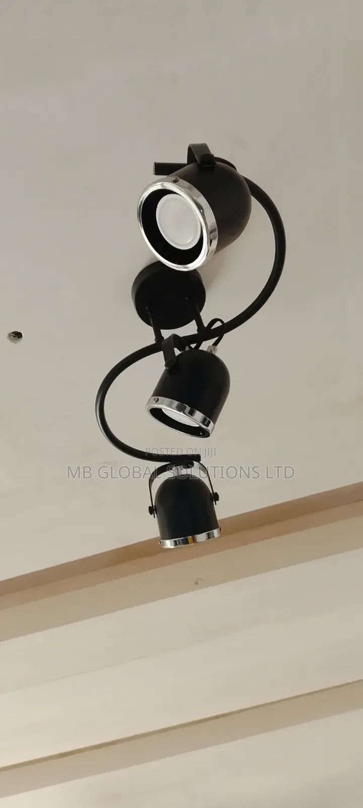 Luxury's Spotlight and Fans Installer