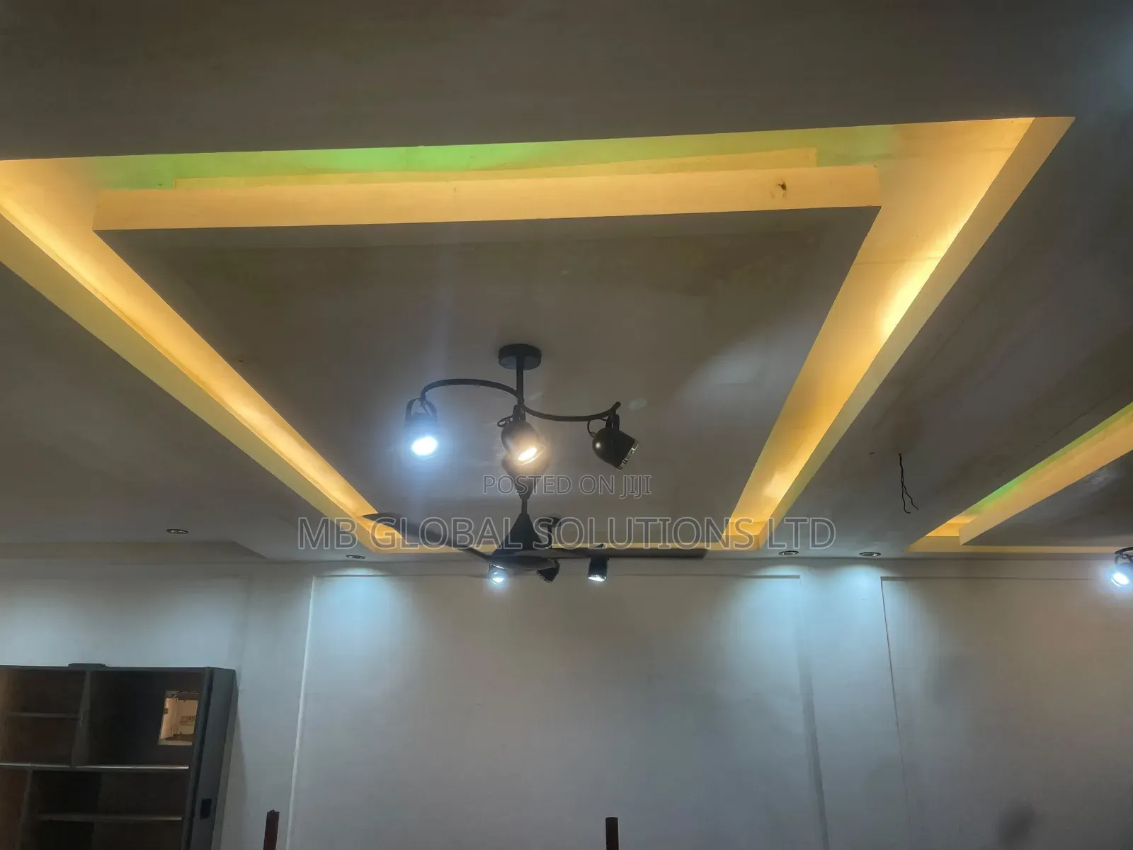 Luxury's Spotlight and Fans Installer