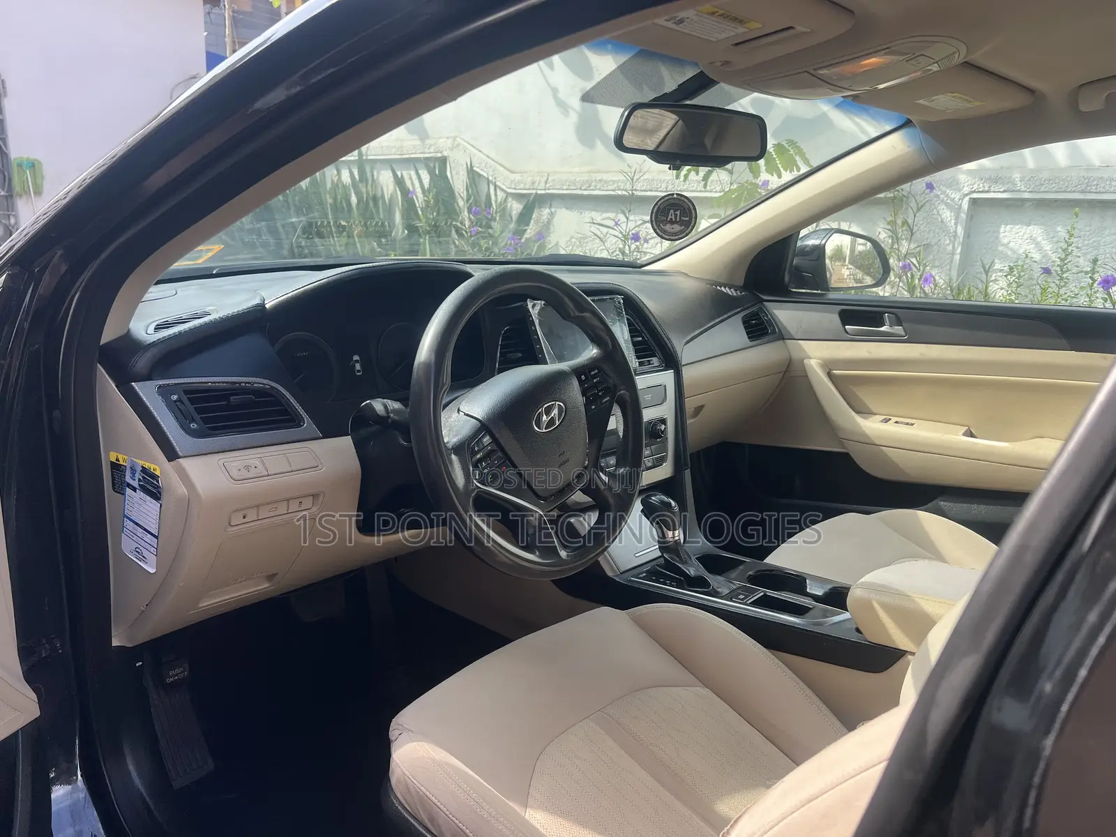 Hyundai Sonata SE 2016 Black