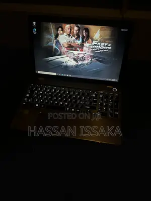 Laptop Toshiba Satellite P500 12GB Intel Core i7 HDD 1T