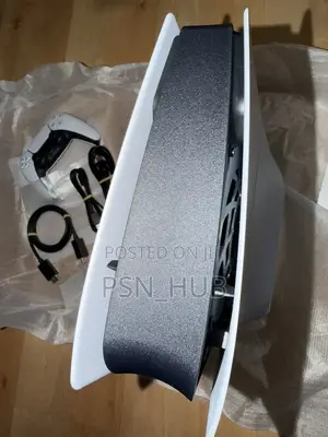 Playstation 5 Slim PS5 Standard Disc Edition With FC27 and Four Games