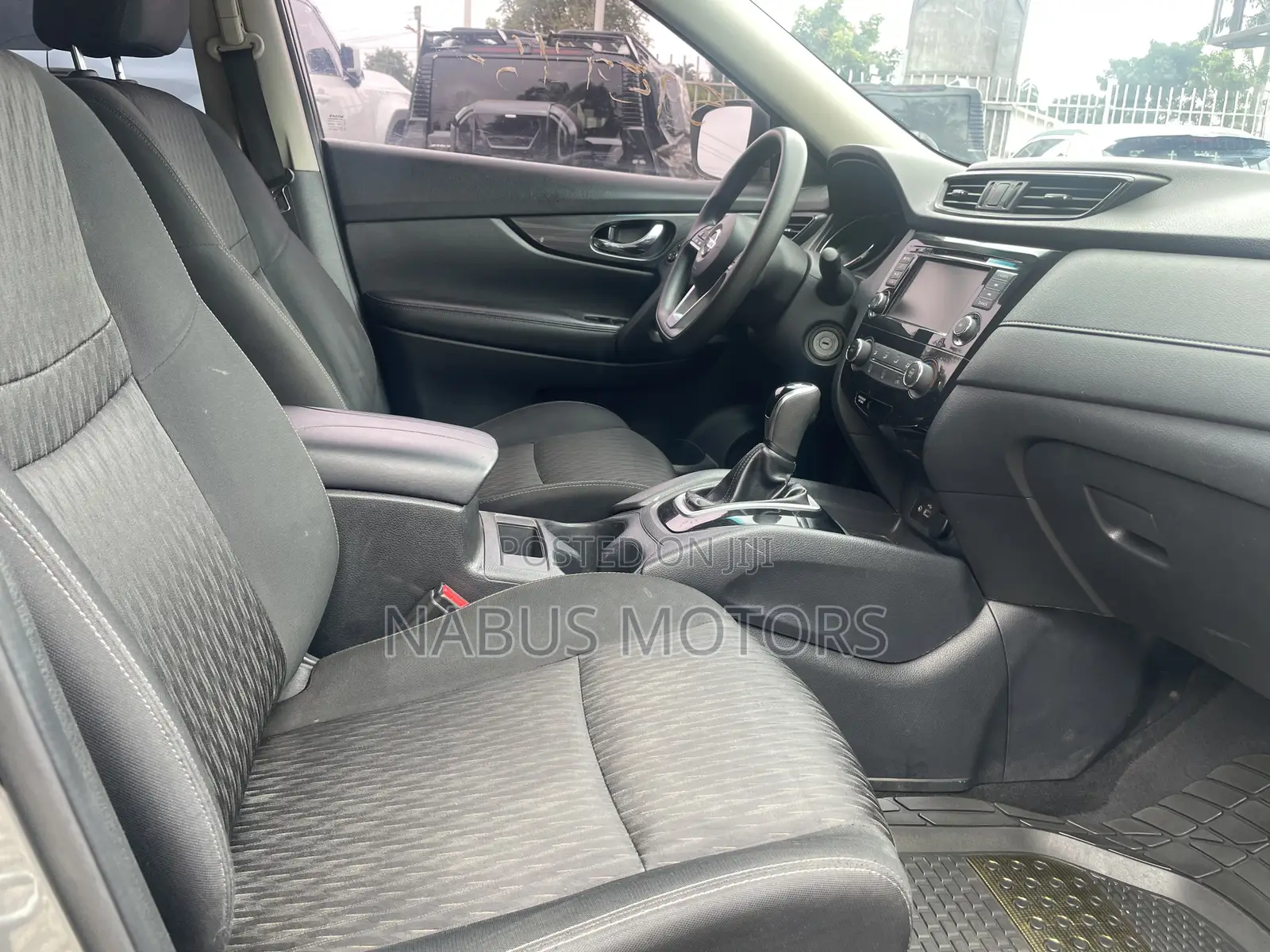 Nissan Rogue SL AWD 2019 Gray
