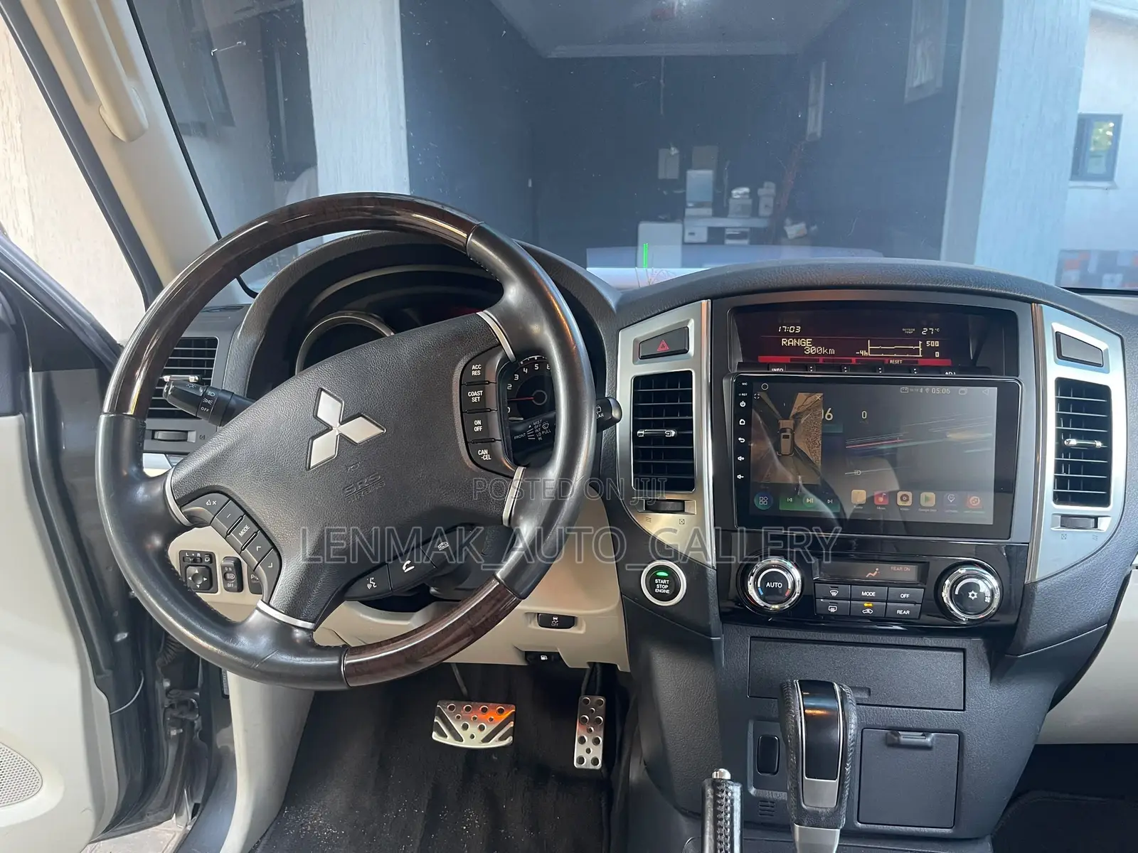 Mitsubishi Pajero 2020 Black