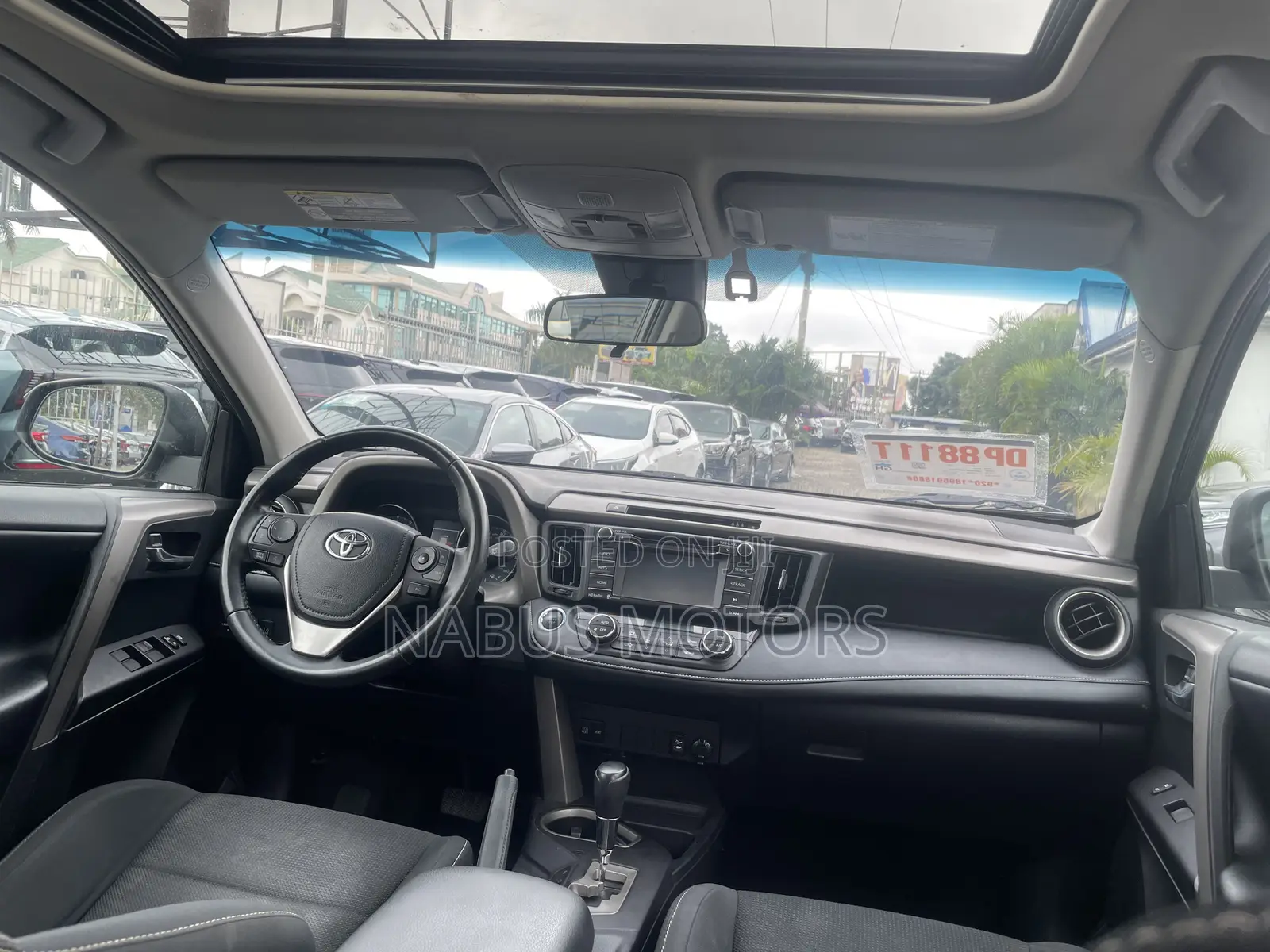 Toyota RAV4 XLE 4dr SUV AWD (2.5L 4cyl 6A) 2018 Gray