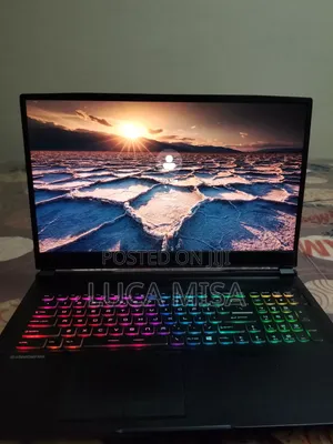 Laptop MSI GP75 Leopard 16GB Intel Core i7 HDD+SSD 512GB