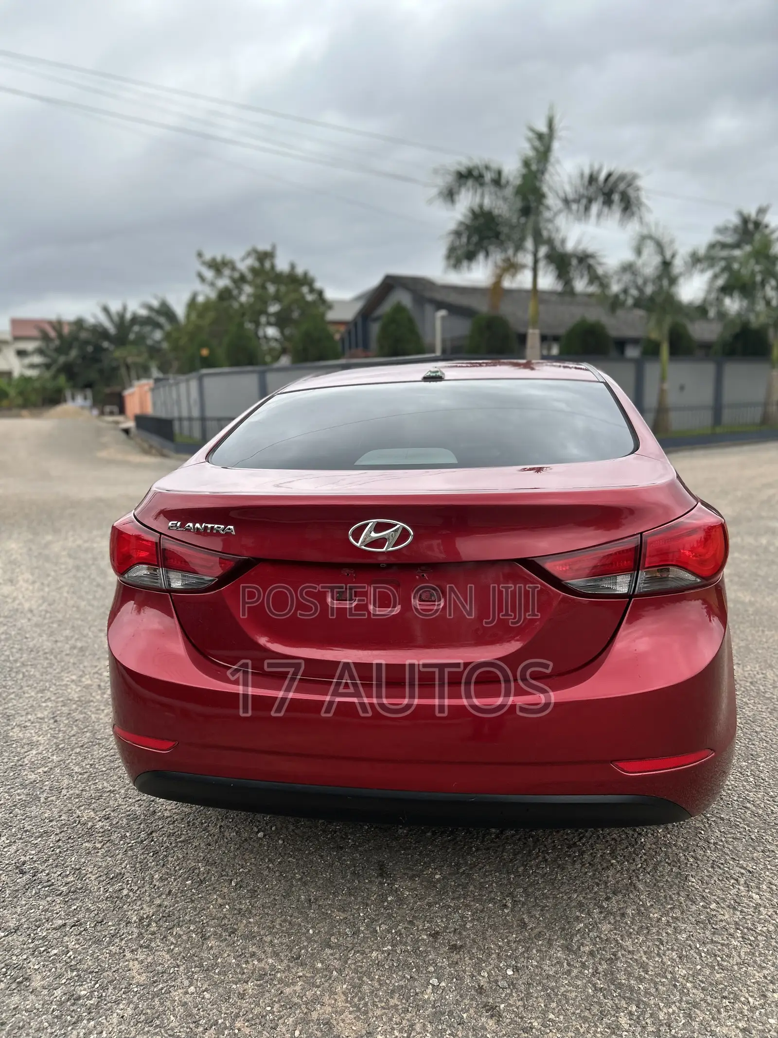 Hyundai Elantra SE 4dr Sedan (1.8L 4cyl 6A) 2015 Red