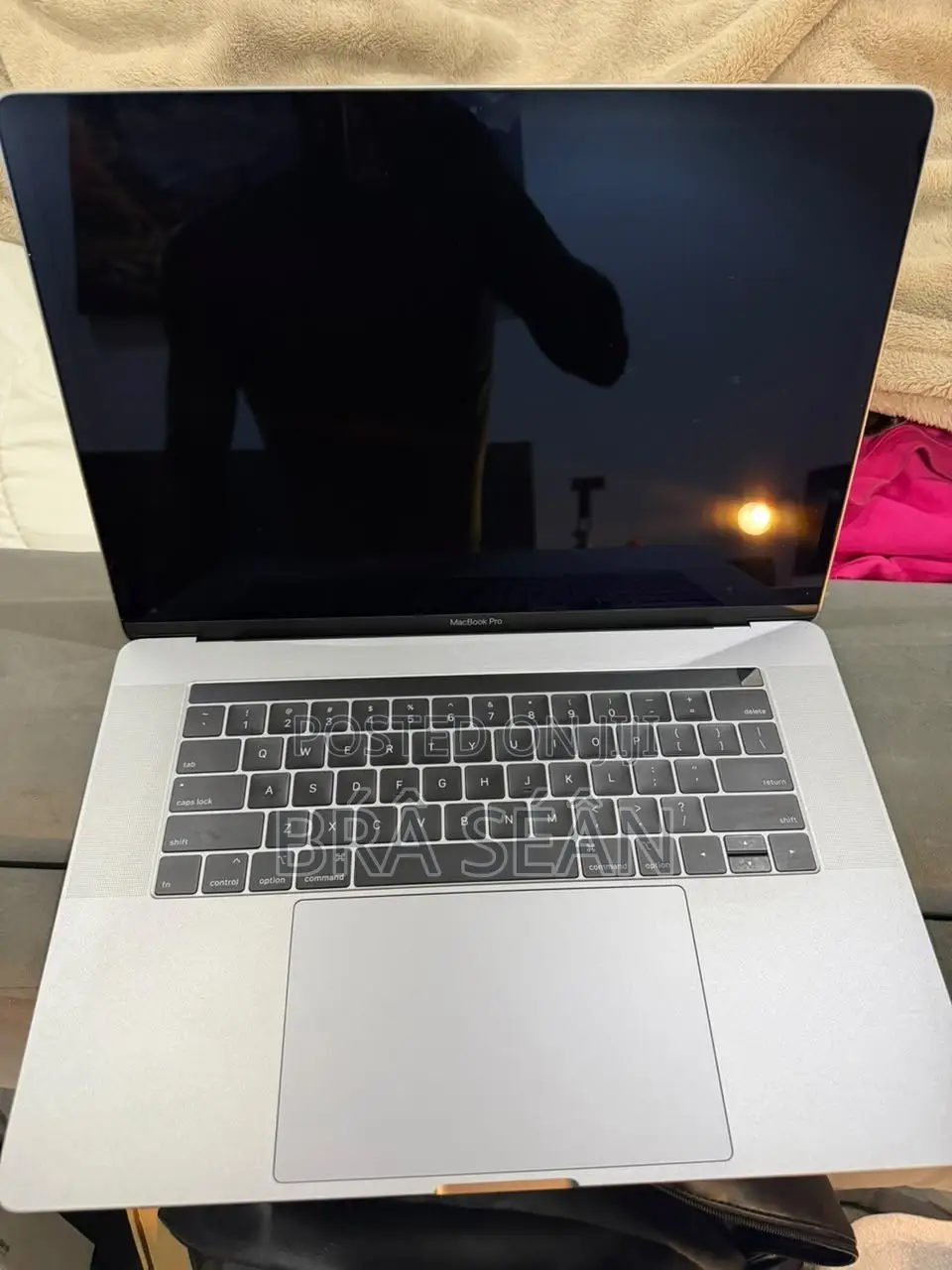 Laptop Apple MacBook Pro 2018 16GB Intel Core i7 SSD 512GB