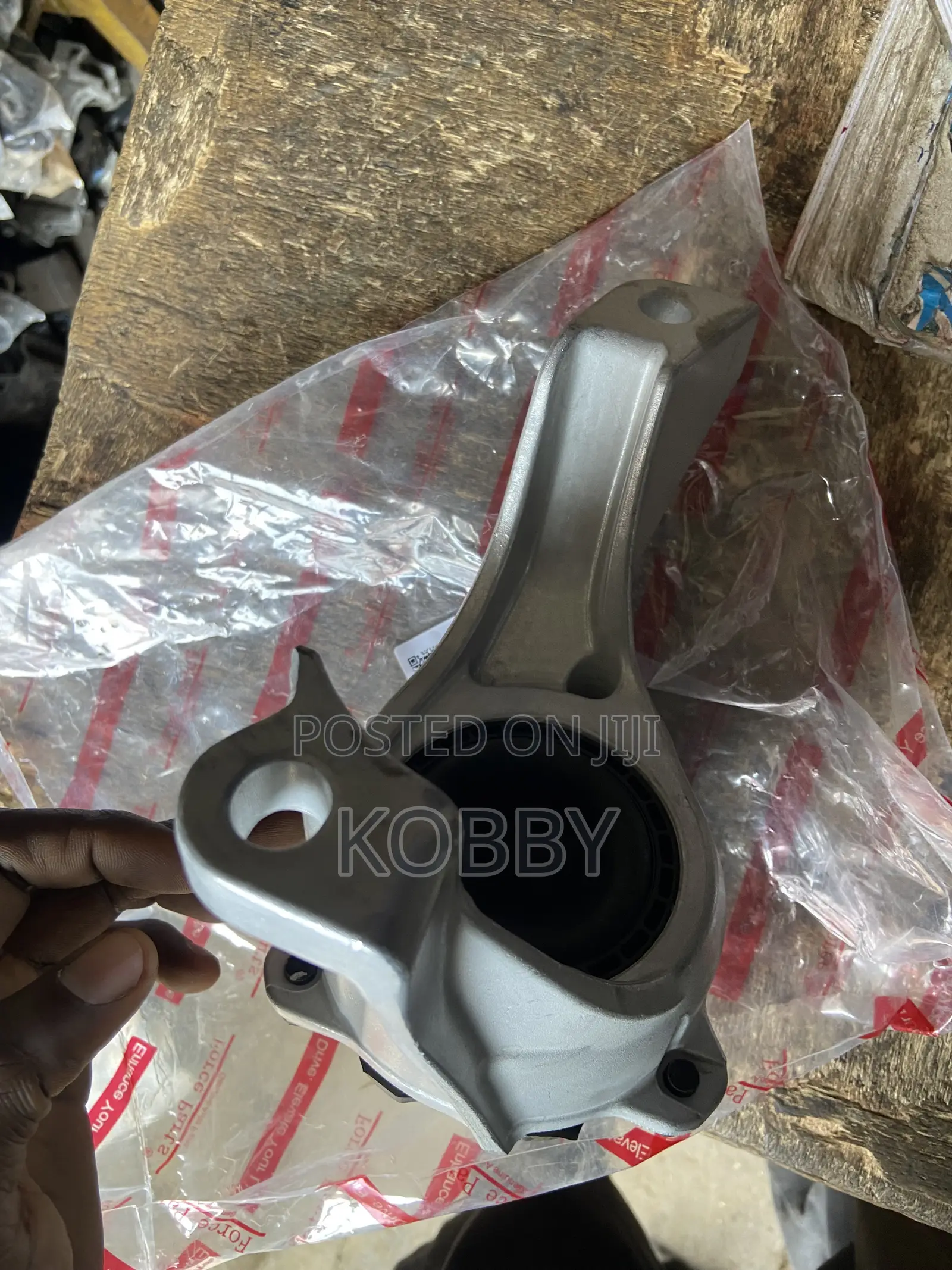 Accord 2017-2018,2019,2020,2022 Front Engine Mount / Engine Seat