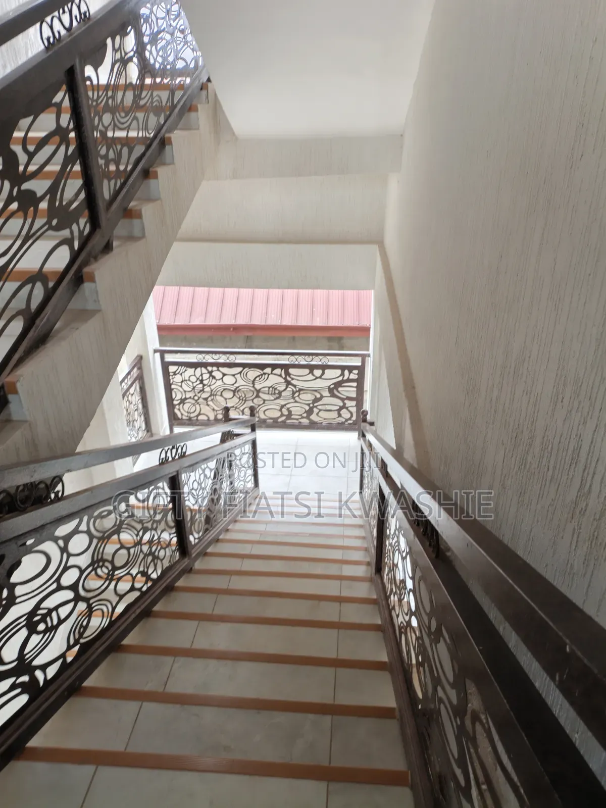 2bdrm Apartment in Santasi, Kumasi Metropolitan for rent