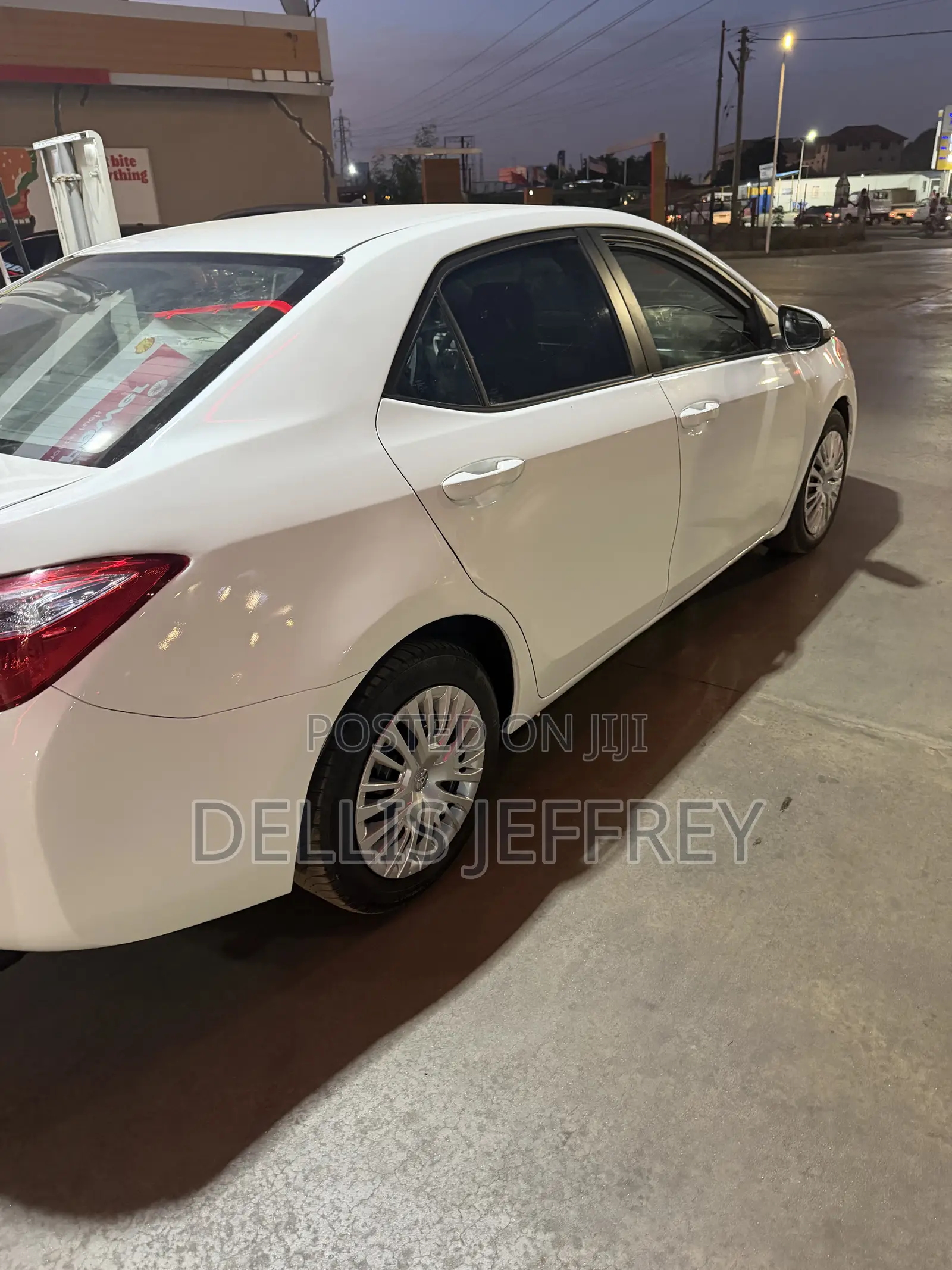 Toyota Corolla 2015 White