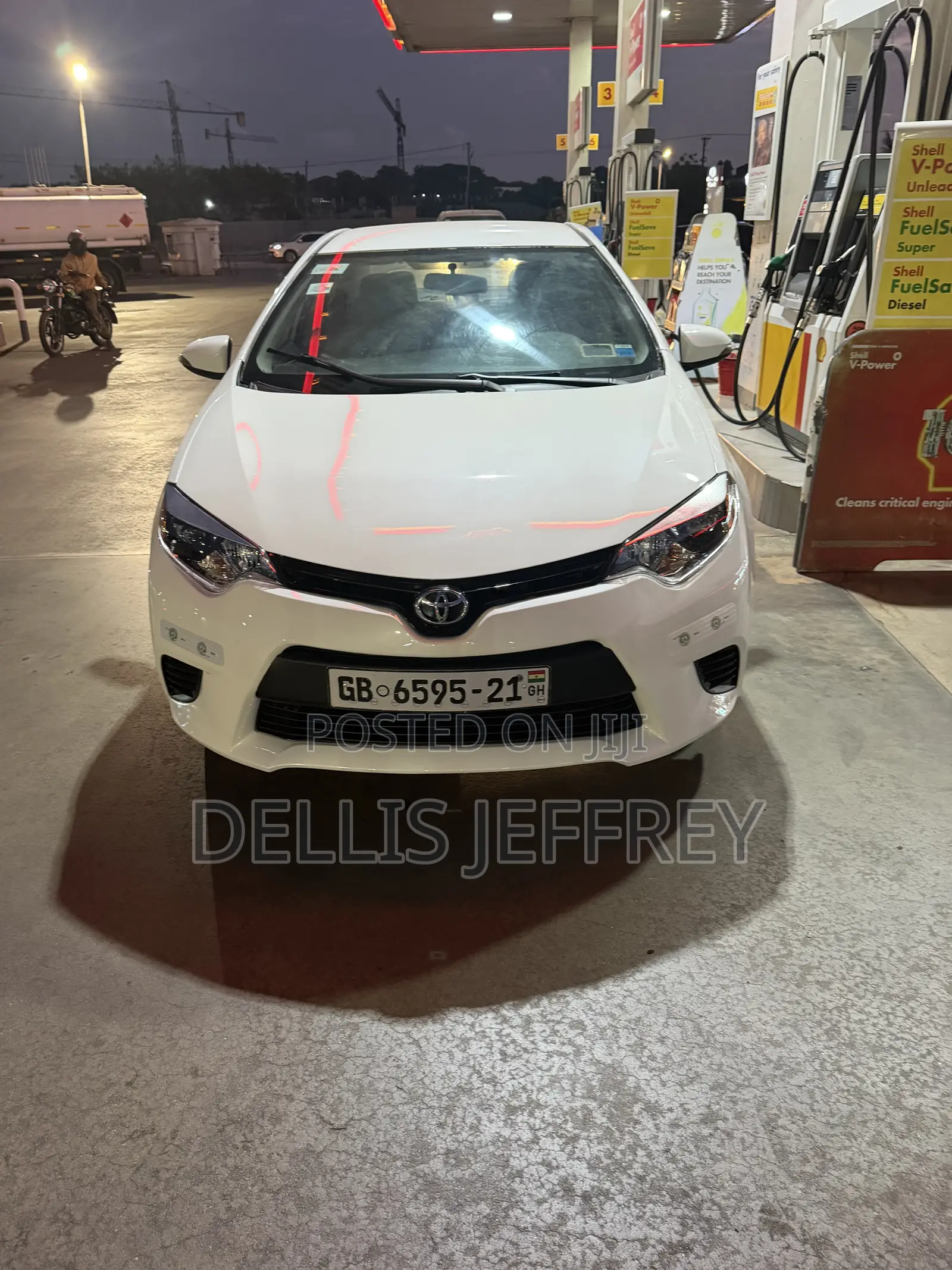 Toyota Corolla 2015 White