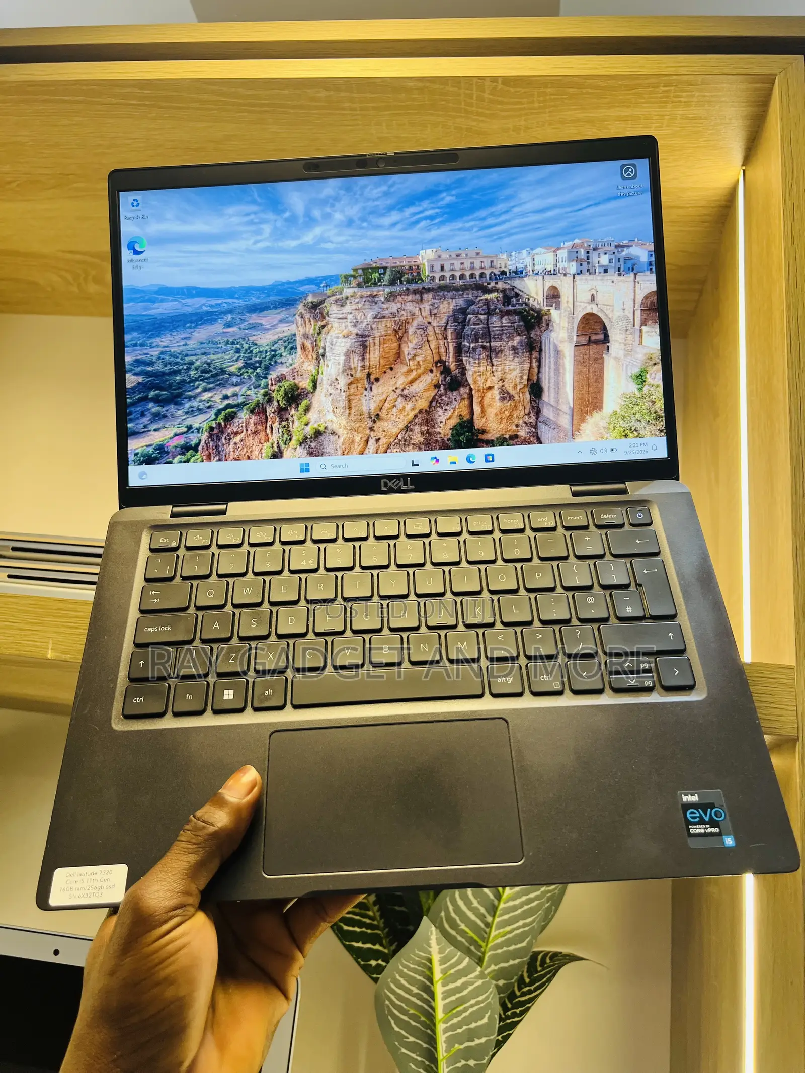 Laptop Dell Latitude 7320 16GB Intel Core i5 SSD 256GB