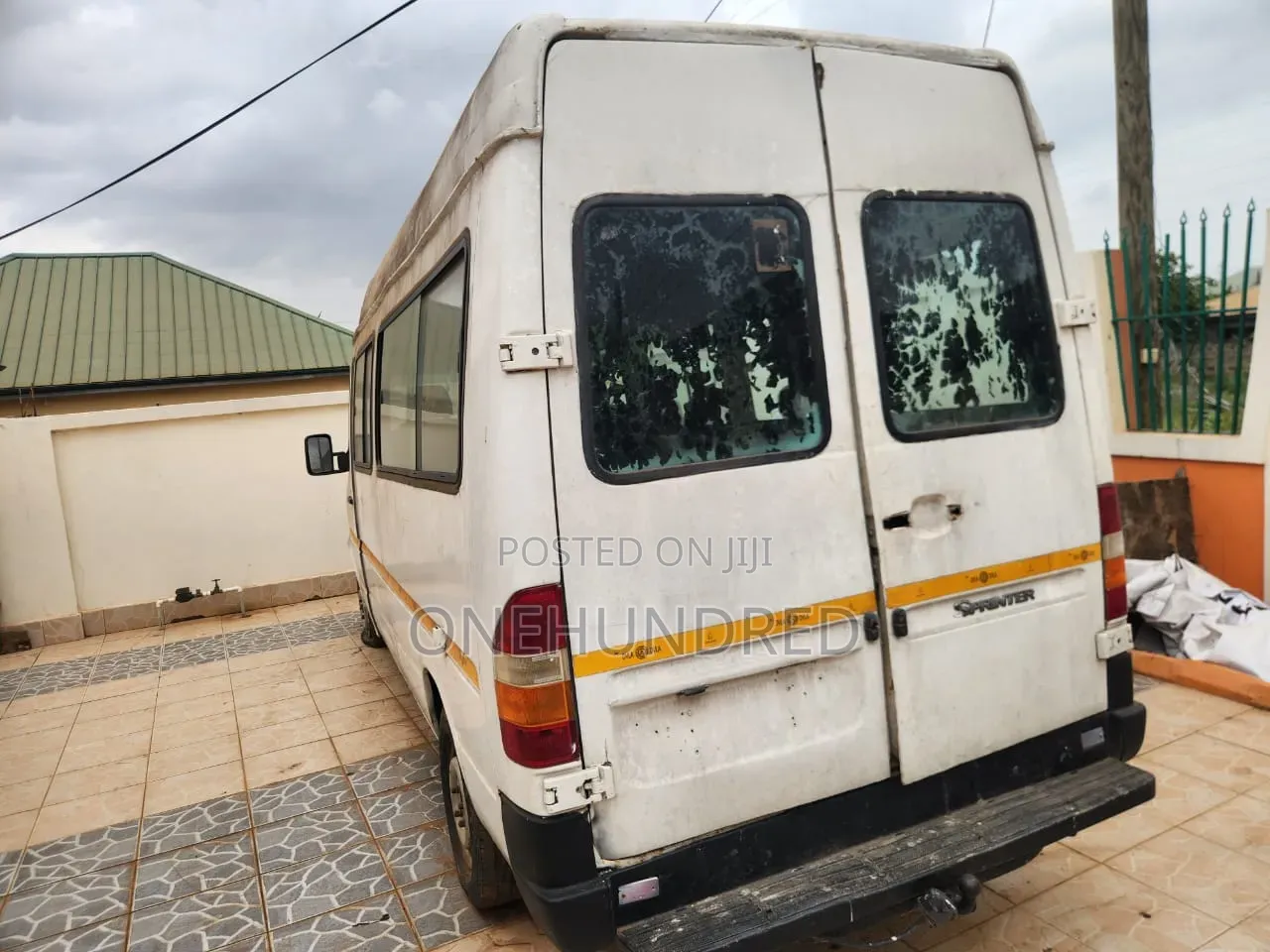 Mercedes-Benz Sprinter 1999 White