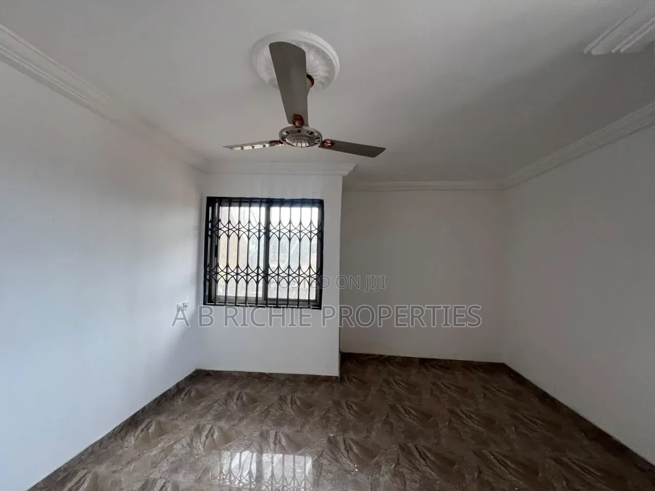 5bdrm Apartment in Ab Richie Properties, Tseaddo for rent