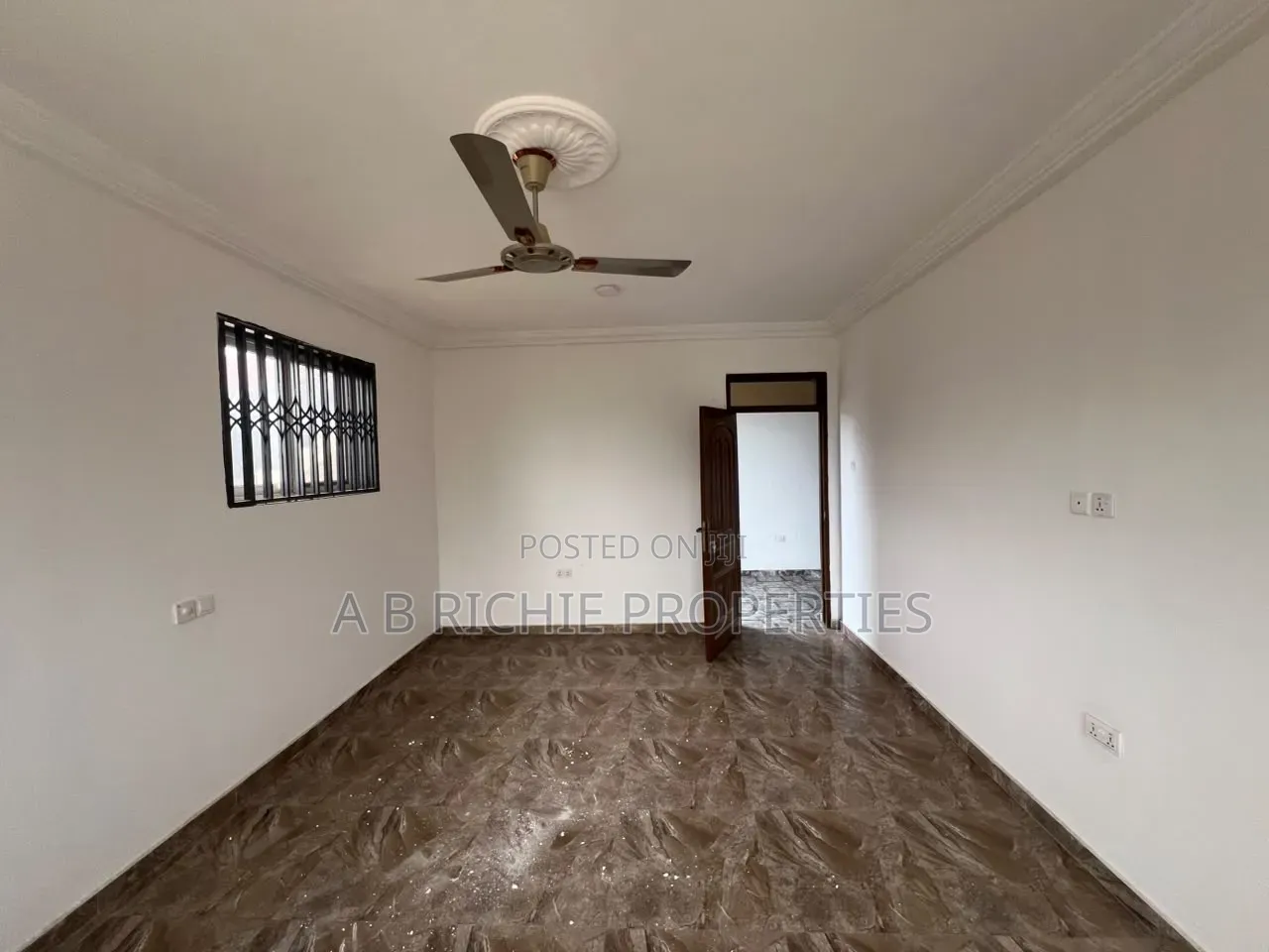 5bdrm Apartment in Ab Richie Properties, Tseaddo for rent