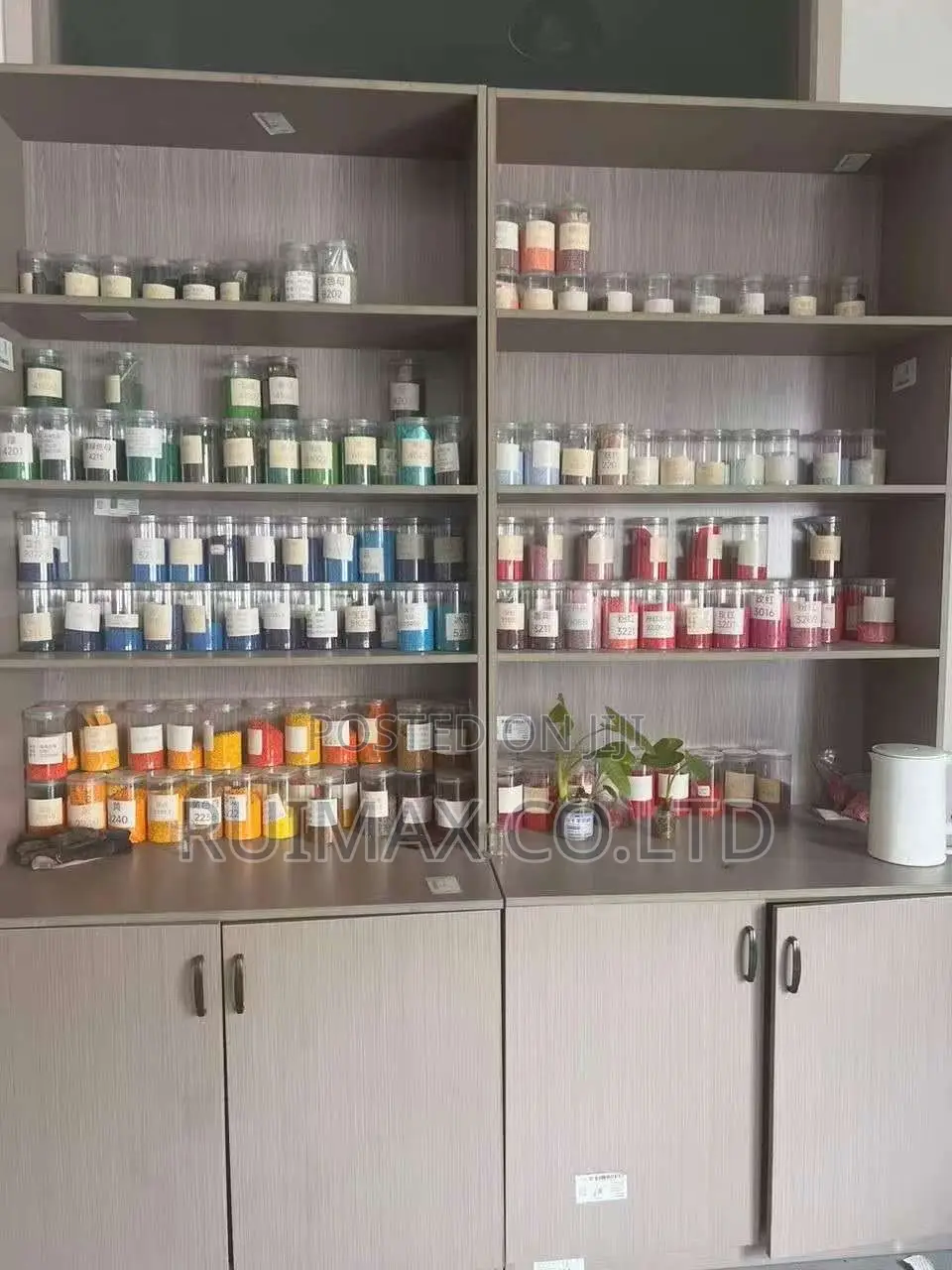 Supply All Kinds of Colored Masterbatch