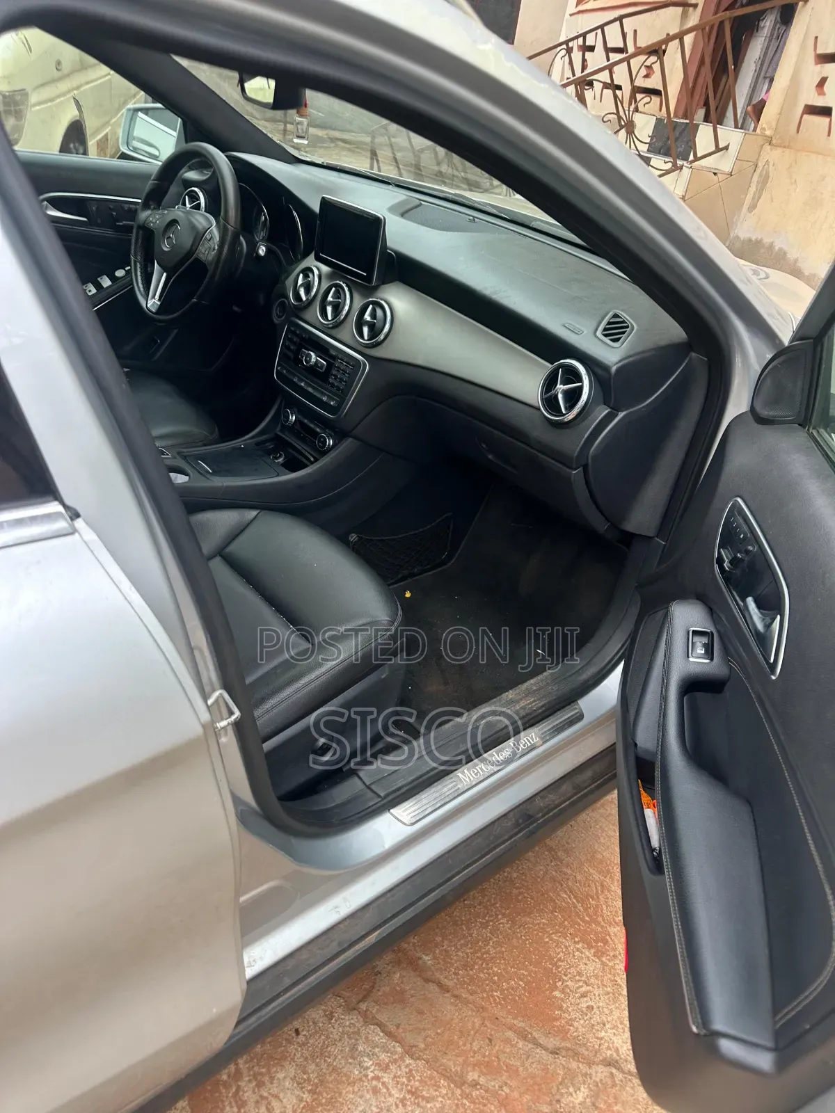 Mercedes-Benz CLA-Class 2015 Silver