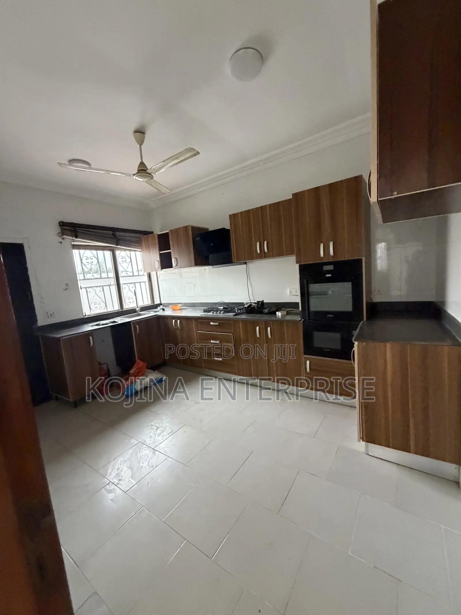 3bdrm House in Paraku Estate, Kumasi Metropolitan for rent