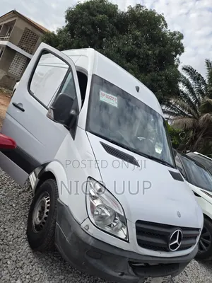 Mercedes-Benz Sprinter 2010 White