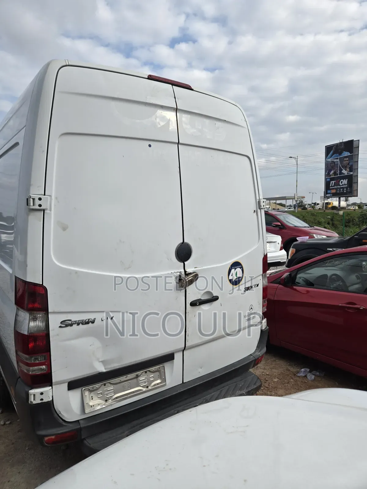 Mercedes-Benz Sprinter 2010 White