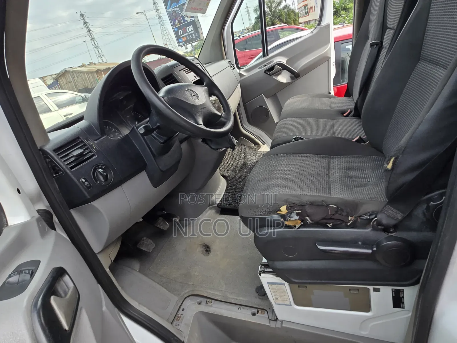 Mercedes-Benz Sprinter 2010 White