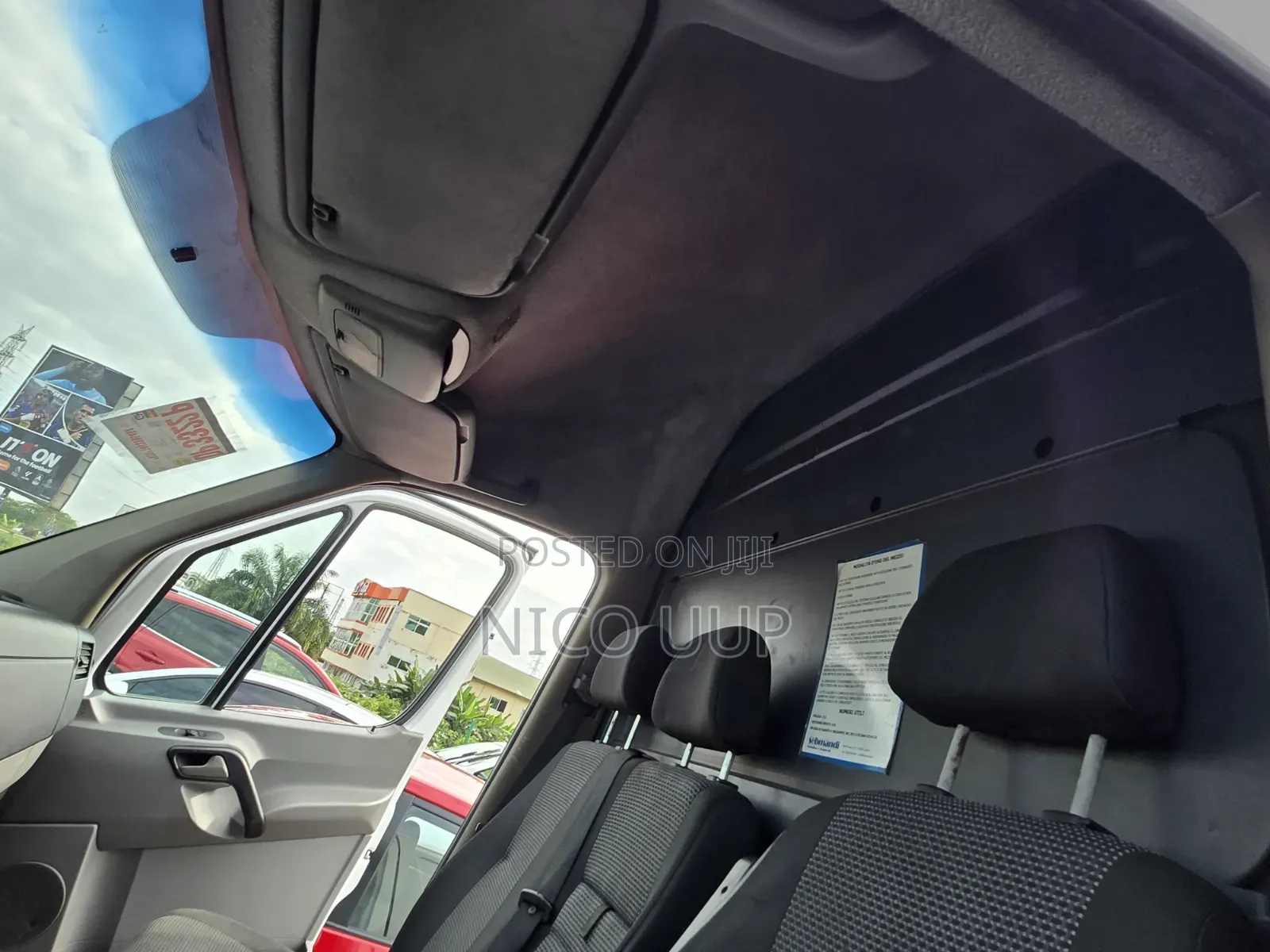 Mercedes-Benz Sprinter 2010 White