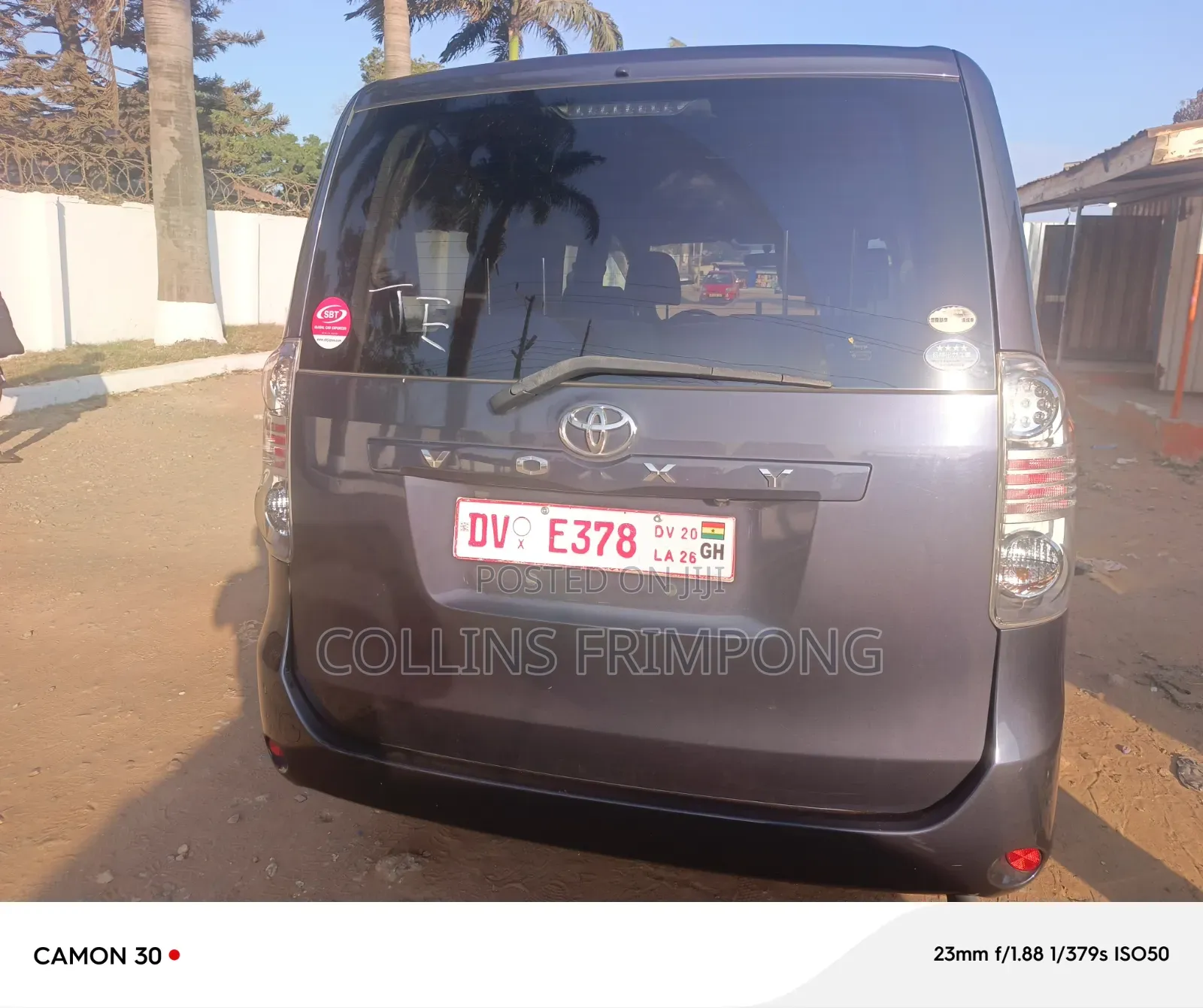 Toyota Voxy 2009 Brown